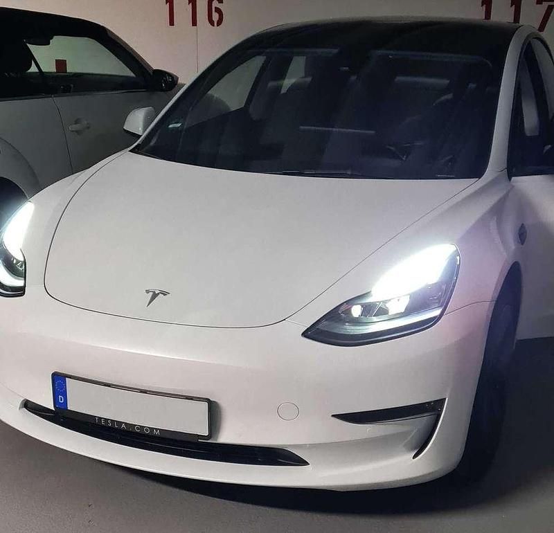 Gebraucht Tesla Model 3 366 kW (498 PS) 2021 Weiß Limousine