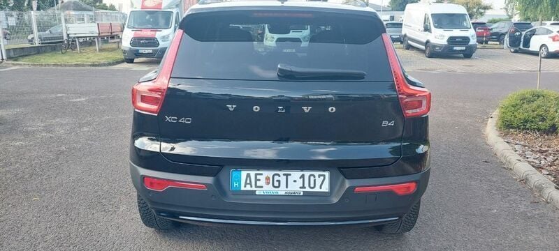 Gebraucht Volvo XC40 Plus 197 PS (144 kW) 2023 Schwarz SUV