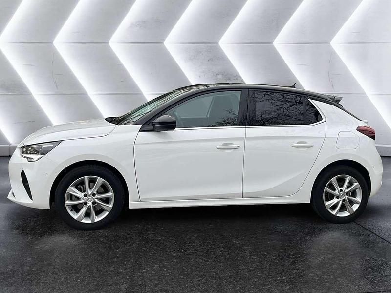 Gebraucht Opel Corsa Elegance 101 PS (74 kW) 2023 Jade weiss/arktis weiss Kleinwagen