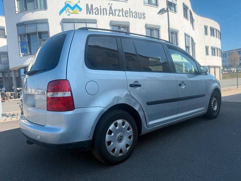 Gebraucht VW Touran 104 PS (76 kW) 2004 Silber Van / Kleinbus