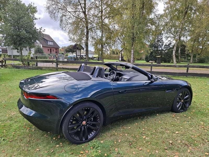 Gebraucht Jaguar F-Type 300 PS (220 kW) 2020 Grün Cabrio