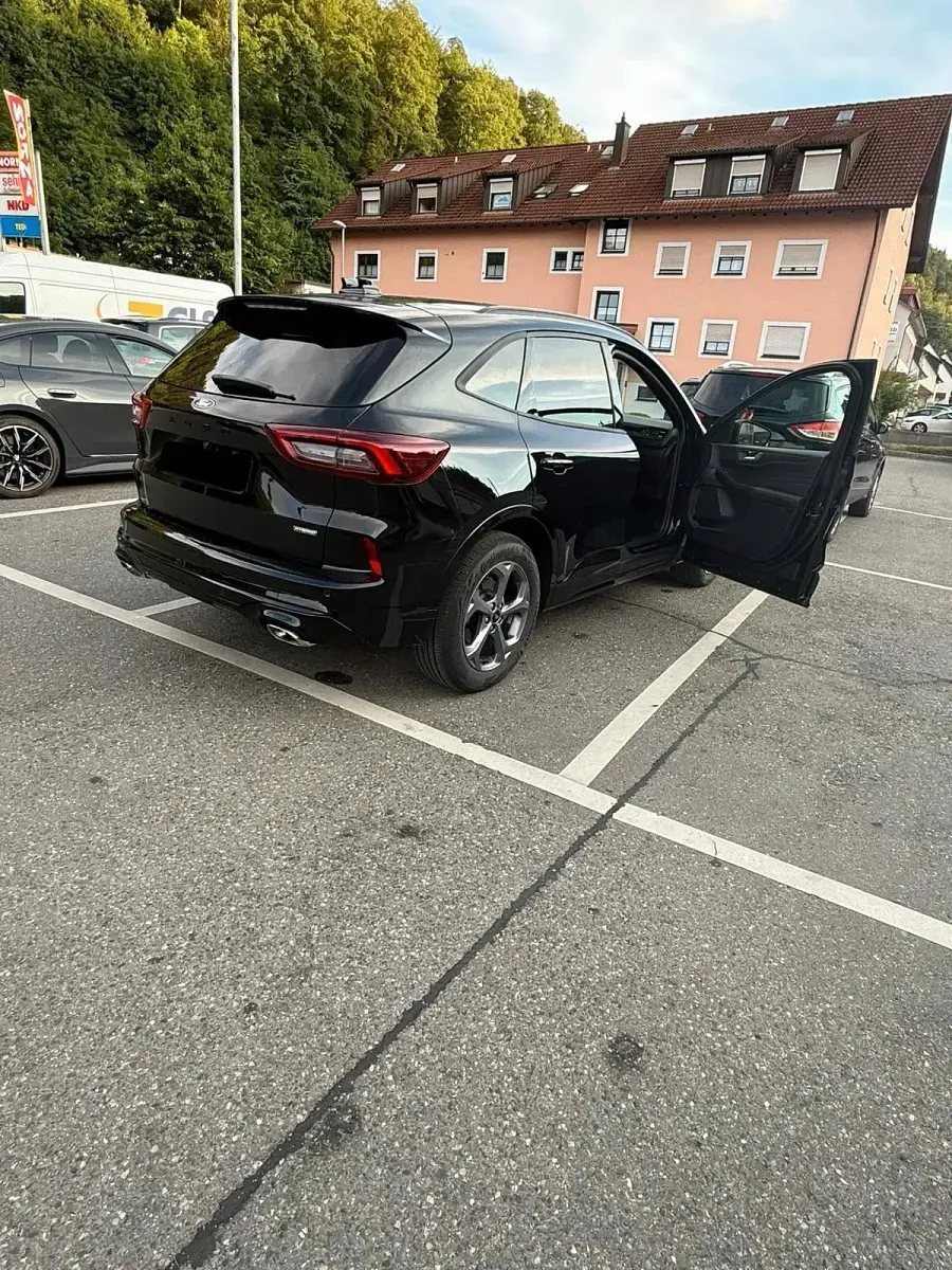 Gebraucht Ford Kuga ST-Line X 225 PS (165 kW) 2026 Schwarz SUV
