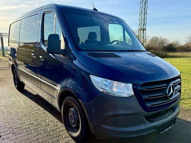 Gebraucht Mercedes Sprinter 163 PS (119 kW) 2019 Blau Van