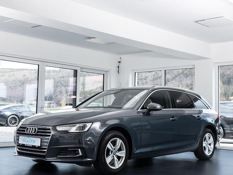 Gebraucht Audi A4 Sport 150 PS (110 kW) 2018 Grau Kombi