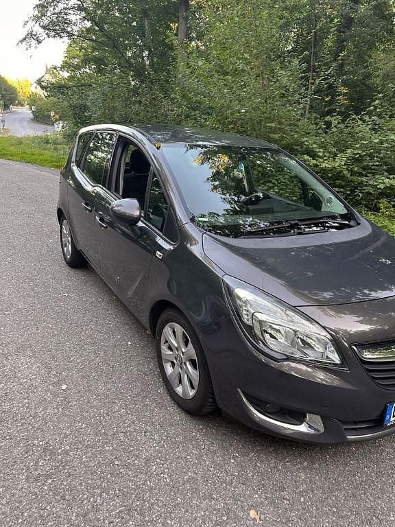 Gebraucht Opel Meriva Style 110 PS (80 kW) 2015 Grau Van / Kleinbus