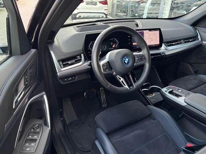 Gebraucht BMW iX1 Performance 230 kW (313 PS) 2023 Schwarz SUV