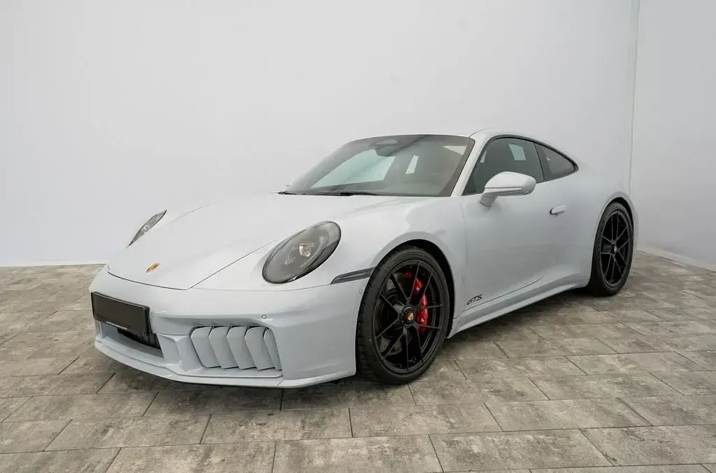 Neu Porsche 911 541 PS (397 kW) 2026 Grau Coupé