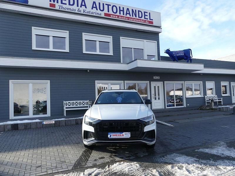 Weiß Gebraucht 2018 Audi Q8 S-Line SUV | 39.000 € (Fairer Preis) - Bild 1/3