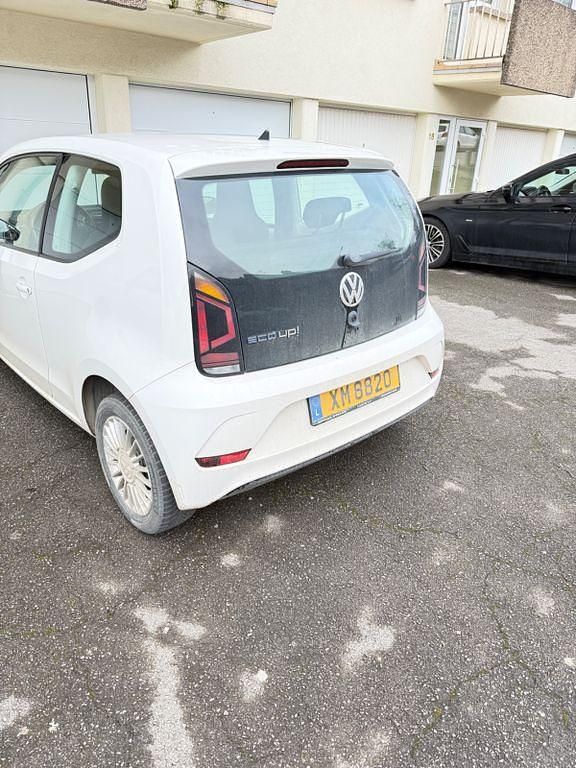 Gebraucht VW up! 68 PS (50 kW) 2018 Weiß Kleinwagen