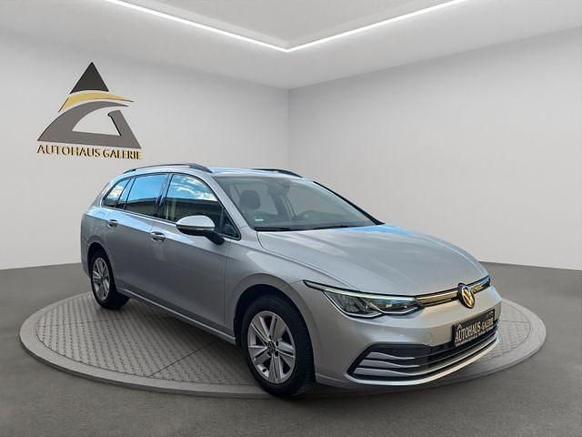 Gebraucht VW Golf VIII Life 116 PS (85 kW) 2022 Silber Kombi