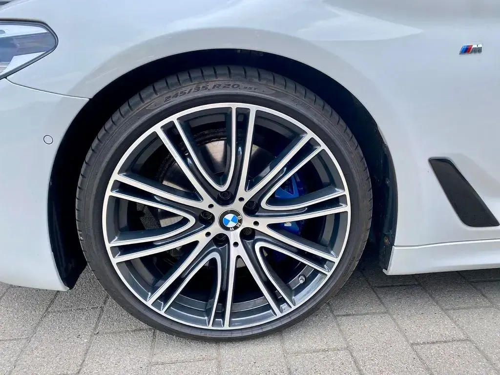 Gebraucht BMW 530 Performance 265 PS (194 kW) 2020 Weiß Kombi