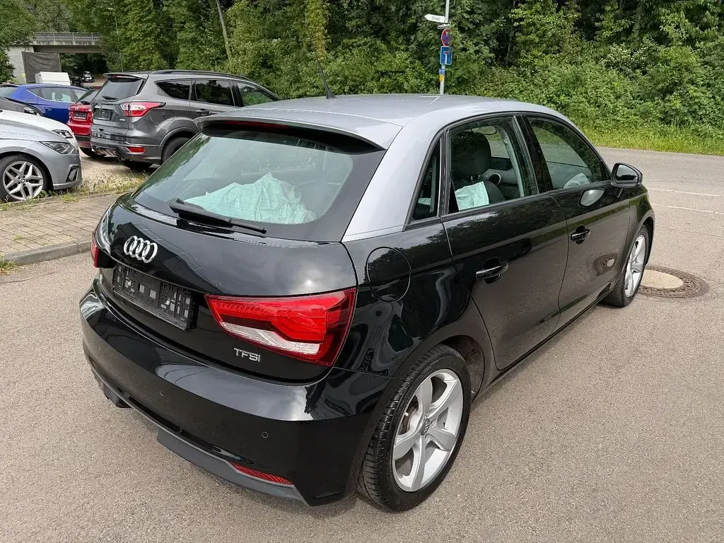 Gebraucht Audi A1 Sportback Design 125 PS (91 kW) 2015 Schwarz Kleinwagen