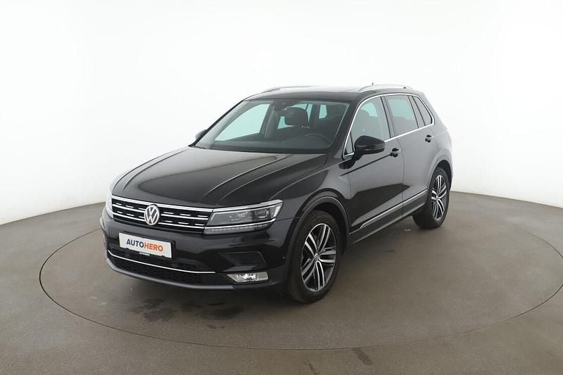 Schwarz Gebraucht 2016 VW Tiguan Highline SUV | 21.480 € (Guter Preis) - Bild 1/3