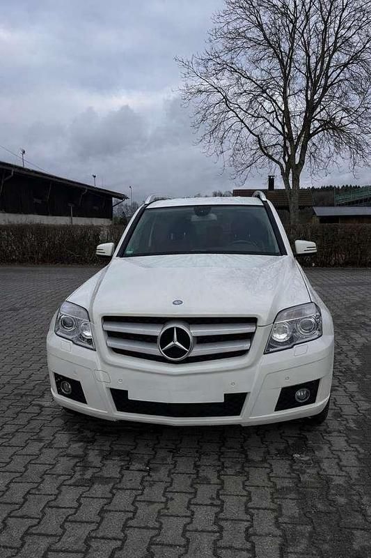 Gebraucht Mercedes GLK350 224 PS (164 kW) 2009 Weiß SUV