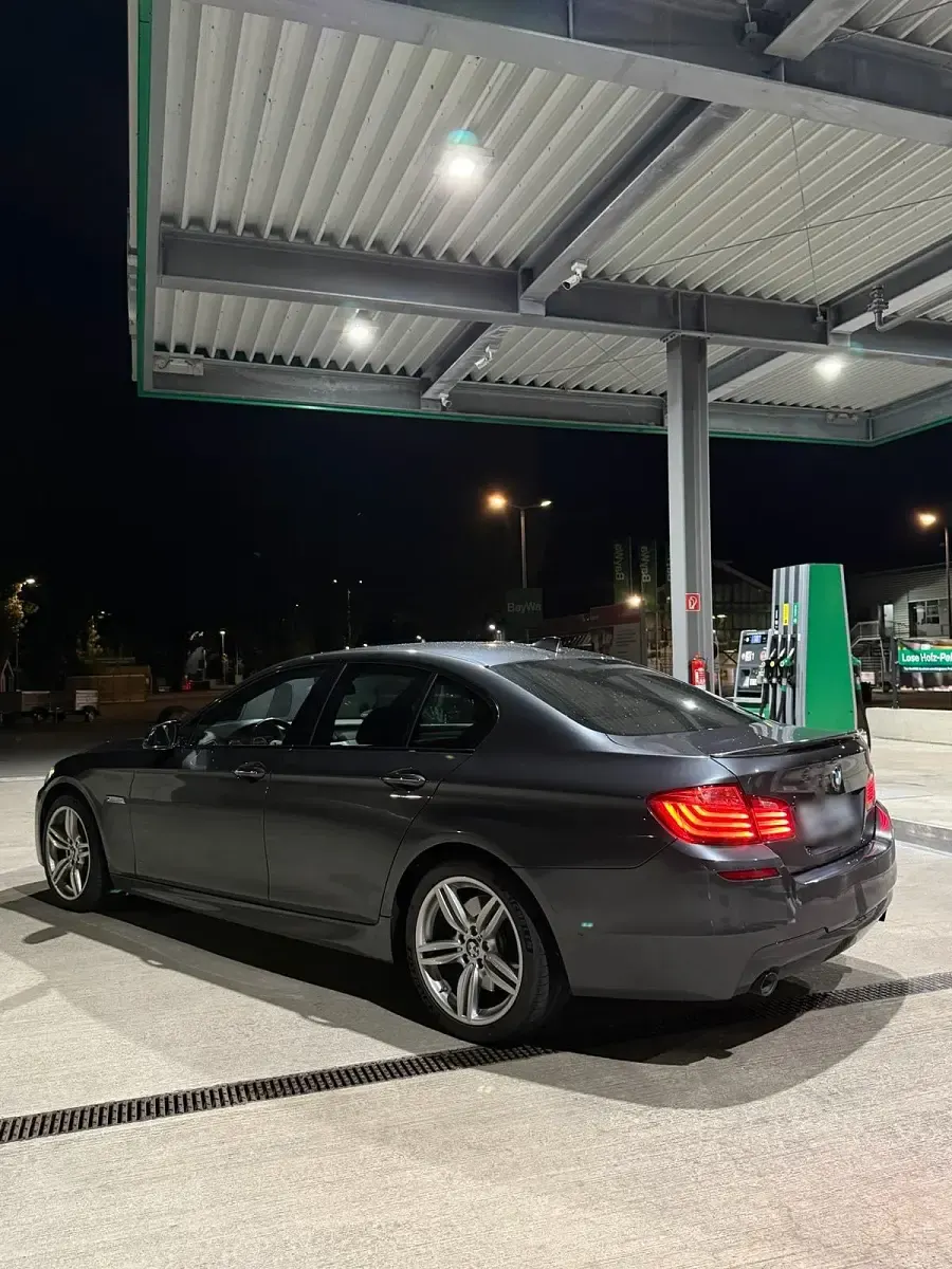 Gebraucht BMW 535 M Sport 313 PS (230 kW) 2015 Grau Limousine