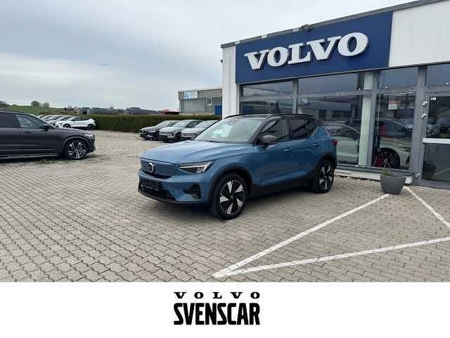 Blau Gebraucht 2023 Volvo XC40 Plus SUV | 37.990 € (Etwas zu teuer) - Bild 1/4