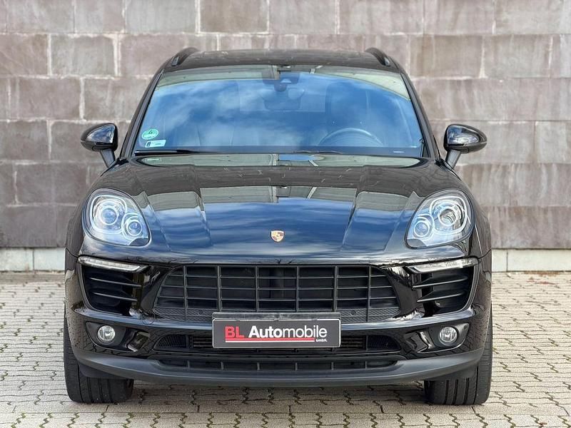 Gebraucht Porsche Macan 252 PS (185 kW) 2017 Schwarz SUV