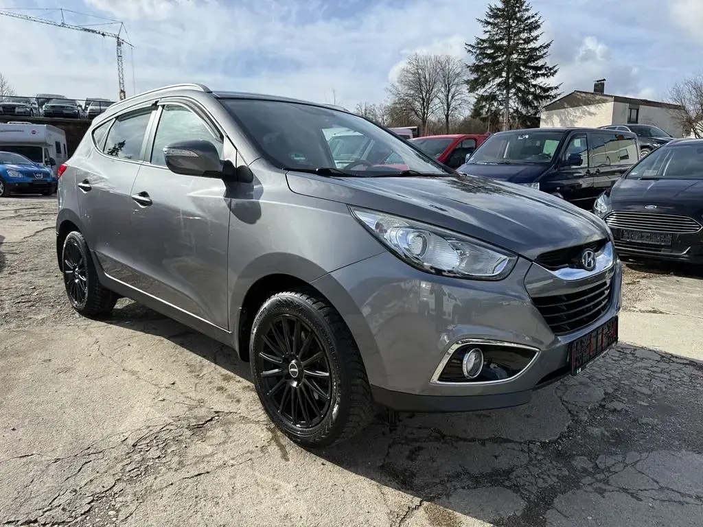 Gebraucht Hyundai ix35 Edition 135 PS (99 kW) 2013 Grau SUV