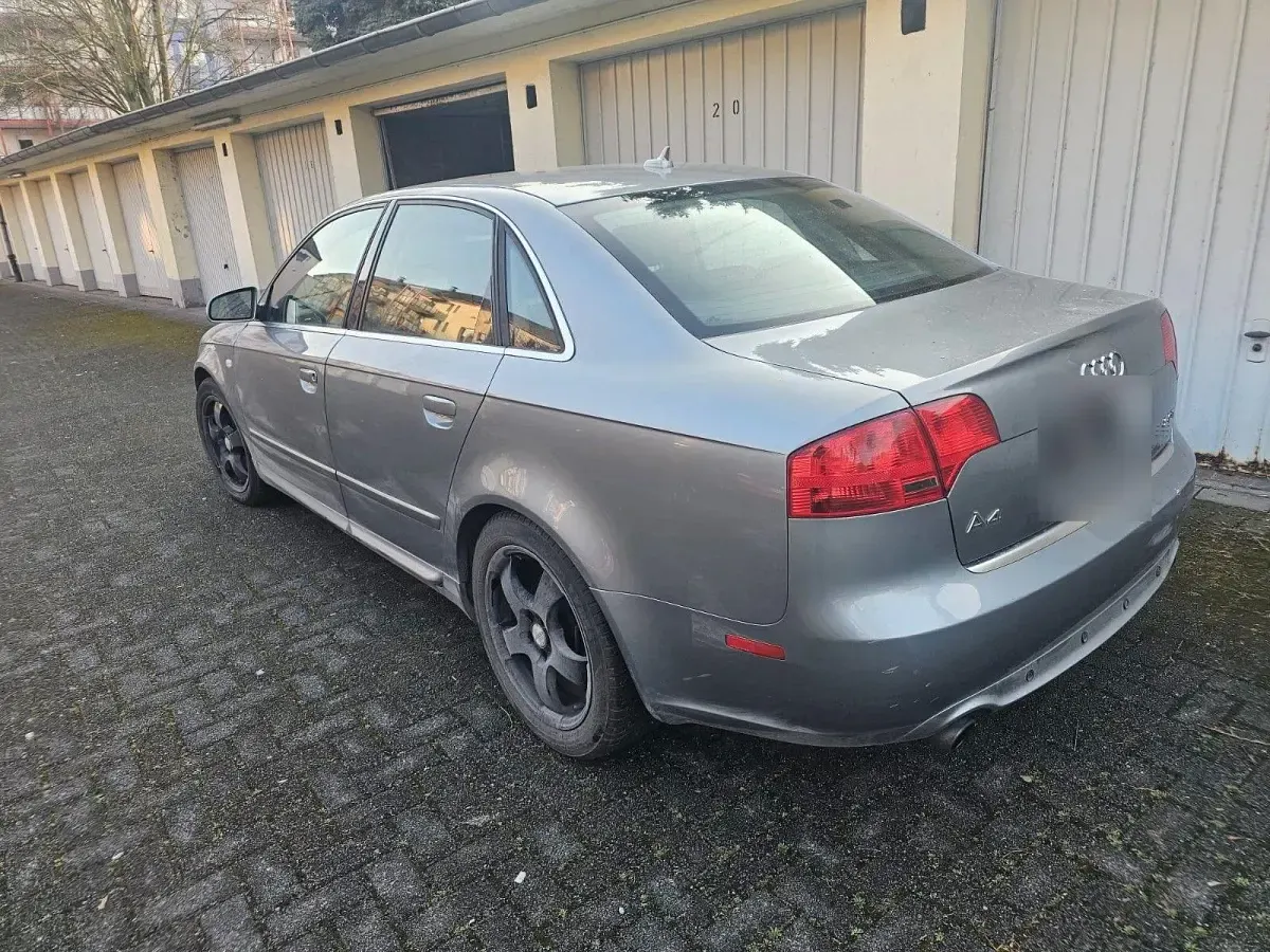 Gebraucht Audi A4 200 PS (147 kW) 2007 Grau Limousine