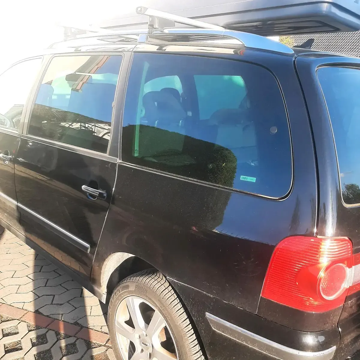 Gebraucht VW Sharan 120 PS (88 kW) 2007 Schwarz Van / Kleinbus
