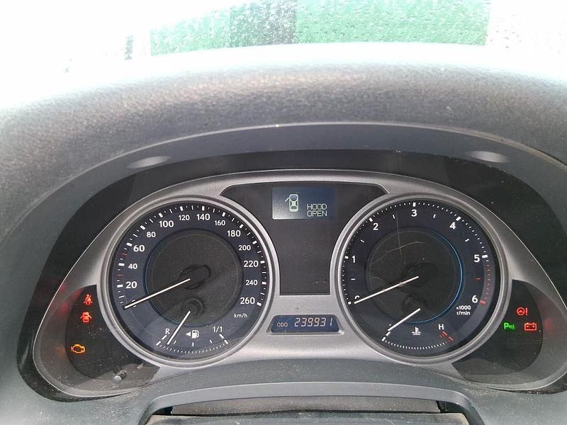 Second-hand Lexus IS220 177 CP (130 kW) 2009 Alb Berlinǎ