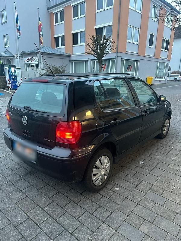 Gebraucht VW Polo 50 PS (36 kW) 2004 Schwarz Kleinwagen