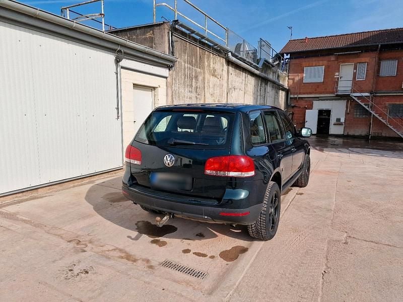 Gebraucht VW Touareg 225 PS (165 kW) 2006 Grün SUV