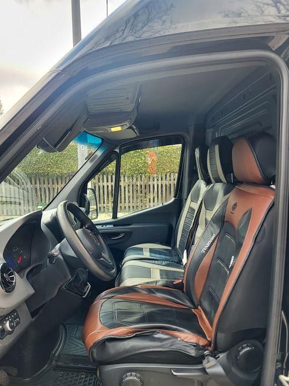 Gebraucht Mercedes Sprinter 163 PS (119 kW) 2020 Schwarz Van