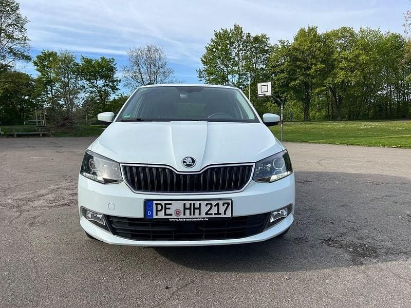 Gebraucht Skoda Fabia Clever 90 PS (66 kW) 2018 Weiß Limousine