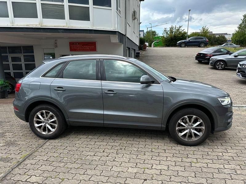 Gebraucht Audi Q3 Design 184 PS (135 kW) 2017 Grau SUV