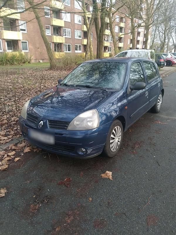 Gebraucht Renault Clio II 98 PS (72 kW) 2003 Blau Kleinwagen