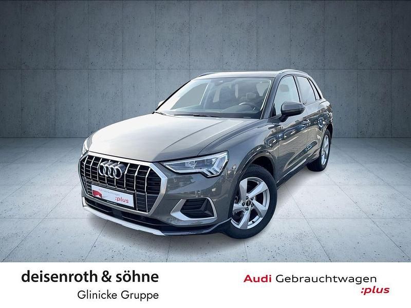 Chronosgrau metallic Gebraucht 2025 Audi Q3 Advanced Plus SUV | 44.780 € (Teuer) - Bild 1/4