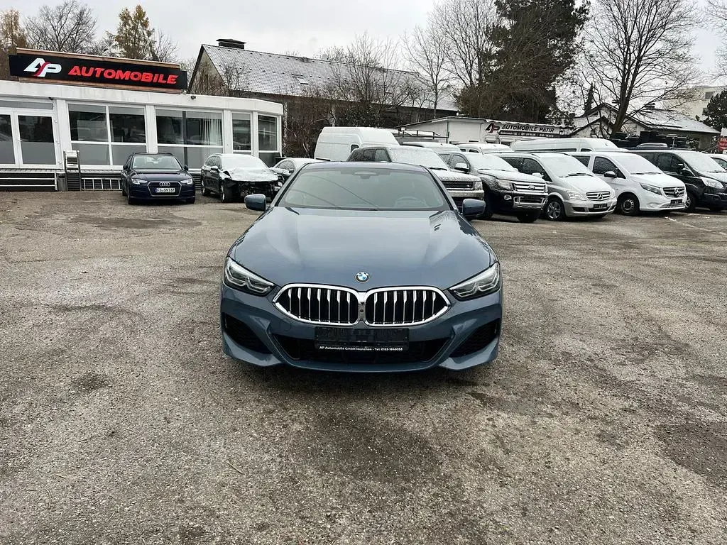 Gebraucht BMW 840 Coupé M Sport 320 PS (235 kW) 2019 Blau Coupé