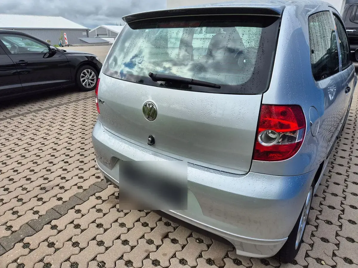 Gebraucht VW Fox 54 PS (39 kW) 2007 Silber Kleinwagen