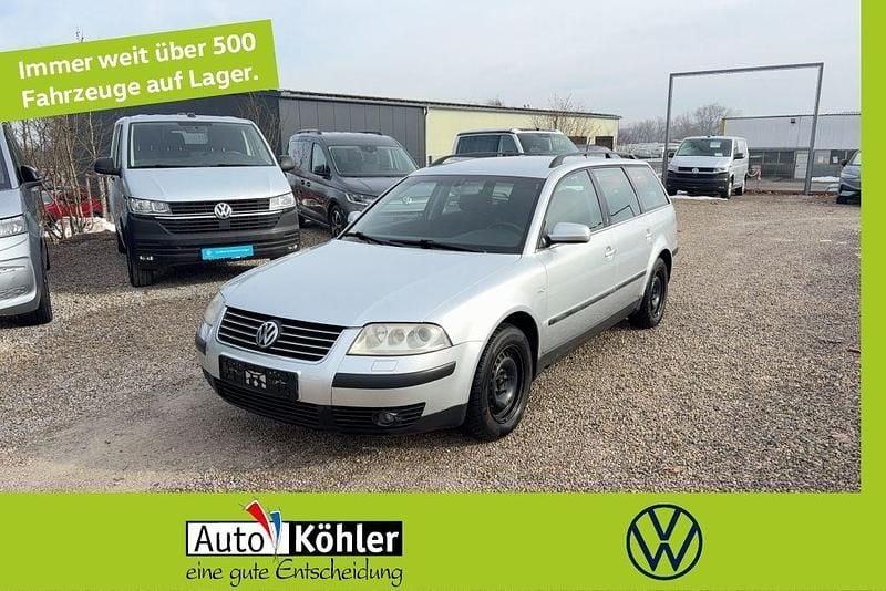 Silber Gebraucht 2001 VW Passat Kombi | 1.400 € (Superpreis) - Bild 1/3