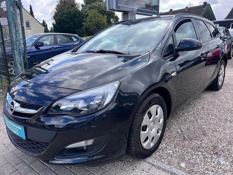 Gebraucht Opel Astra Edition 136 PS (100 kW) 2016 Schwarz Kombi