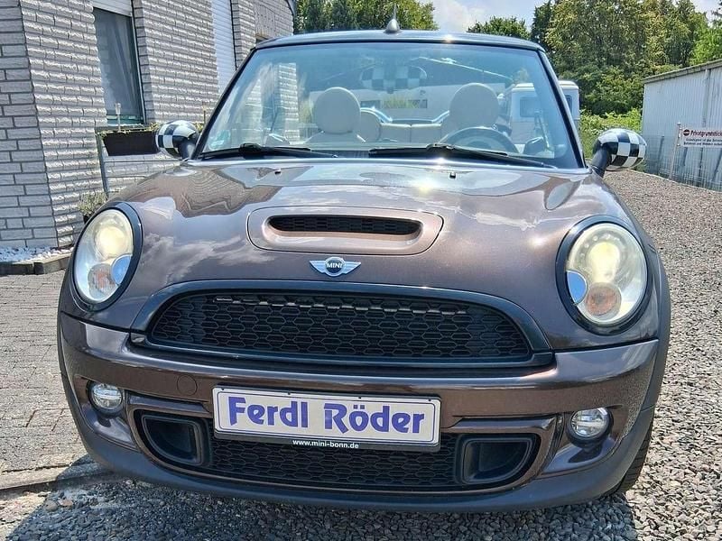 Gebraucht Mini Cooper S Cabriolet 184 PS (135 kW) 2011 Braun (metallic) Cabrio
