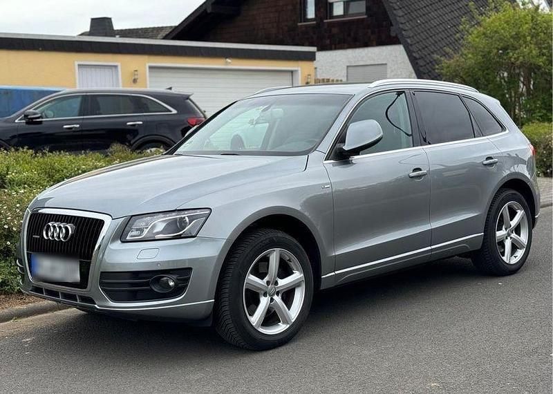 Silber Gebraucht 2009 Audi Q5 S-Line SUV | 10.999 € (Fairer Preis) - Bild 1/4