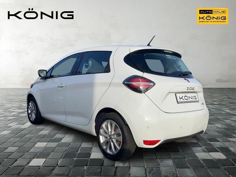 Gebraucht Renault Zoe 50 kW (69 PS) 2021 Arktis weiß Kleinwagen