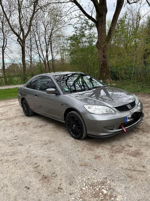 Grau Gebraucht 2004 Honda Civic Coupé | 5.490 € (Teuer) - Bild 1/4
