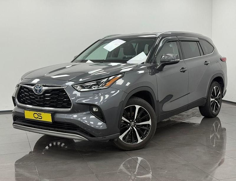 Gebraucht Toyota Highlander Hybrid Luxury 247 PS (181 kW) 2021 Grau SUV