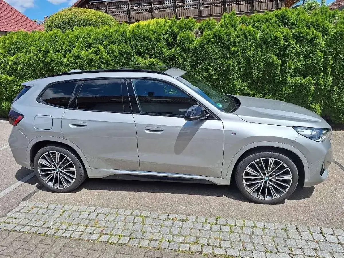 Gebraucht BMW X1 M Sport 178 PS (130 kW) 2023 Silber SUV