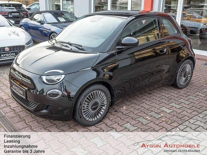 Gebraucht Fiat 500e Icon 69 kW (95 PS) 2023 Schwarz Limousine