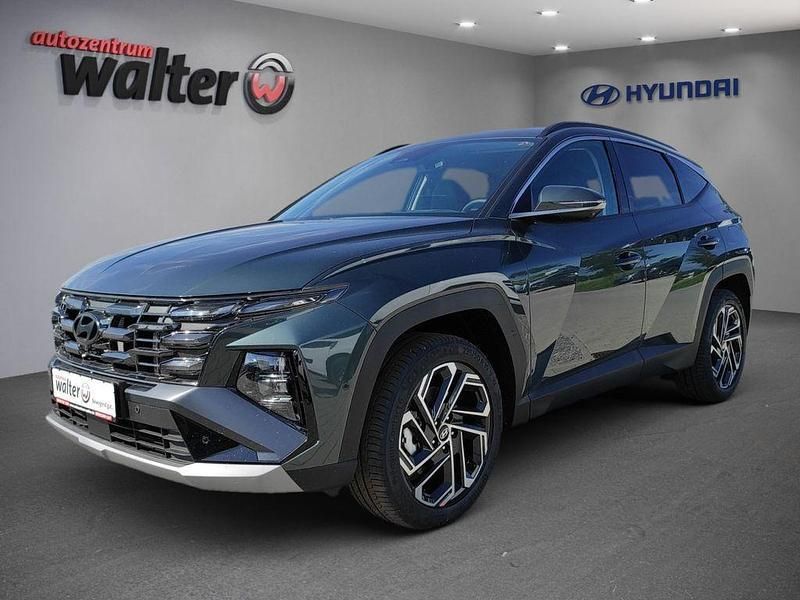 Cypress green / mic Gebraucht 2024 Hyundai Tucson Prime SUV | 33.990 € (Fairer Preis) - Bild 1/4