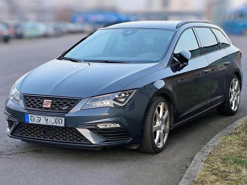 Gebraucht Seat Leon ST 4Drive 300 PS (220 kW) 2020 Grau Kombi
