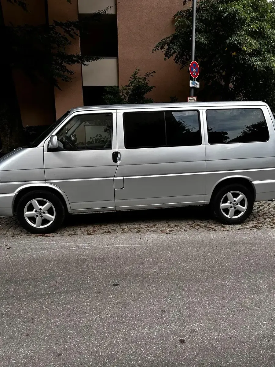 Gebraucht VW T4 151 PS (111 kW) 2002 Silber Van