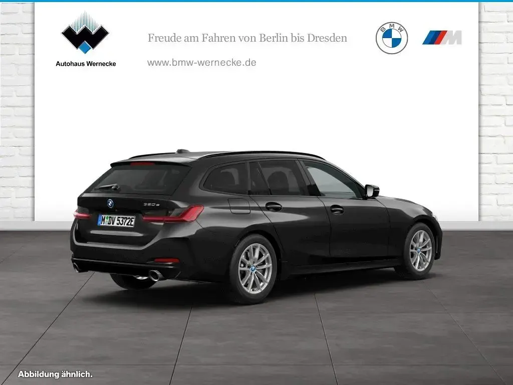 Gebraucht BMW 320e Sport Line 163 PS (119 kW) 2023 Saphirschwarz Kombi