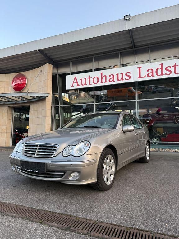 Gebraucht Mercedes C280 231 PS (169 kW) 2007 Silber Limousine