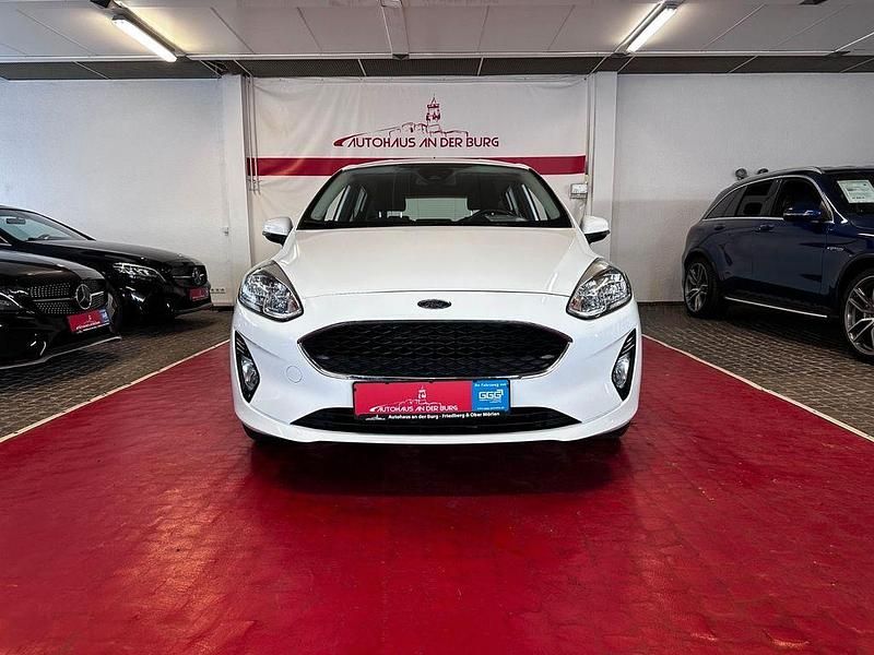 Gebraucht Ford Fiesta 75 PS (55 kW) 2020 Weiß Kleinwagen