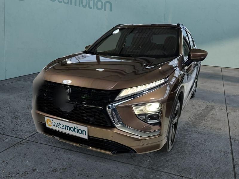 Braun Gebraucht 2022 Mitsubishi Eclipse Cross SUV | 26.649 € (Fairer Preis) - Bild 1/4